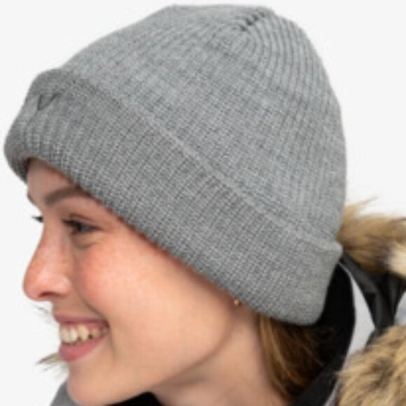 NWT Roxy Freja Cuffed Grey Ribbed Winter Beanie - Picture 4 of 6